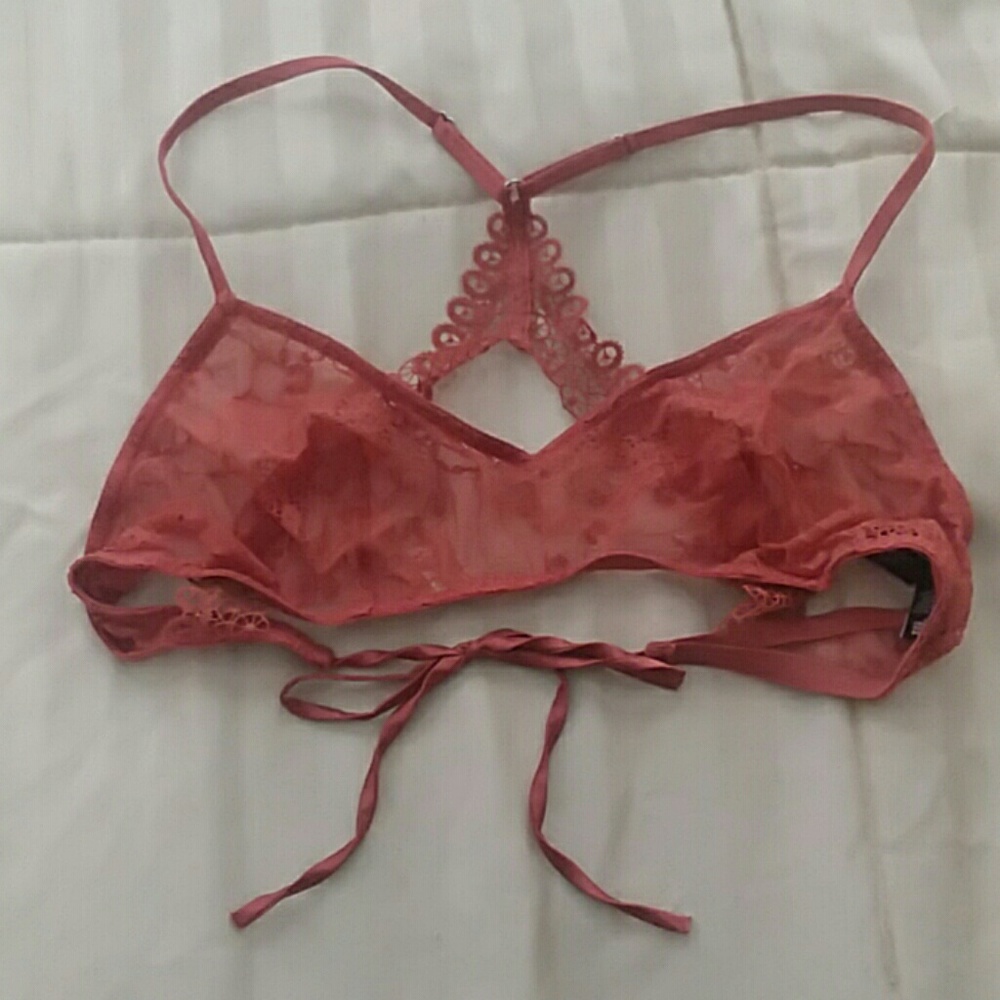 Vs bra
